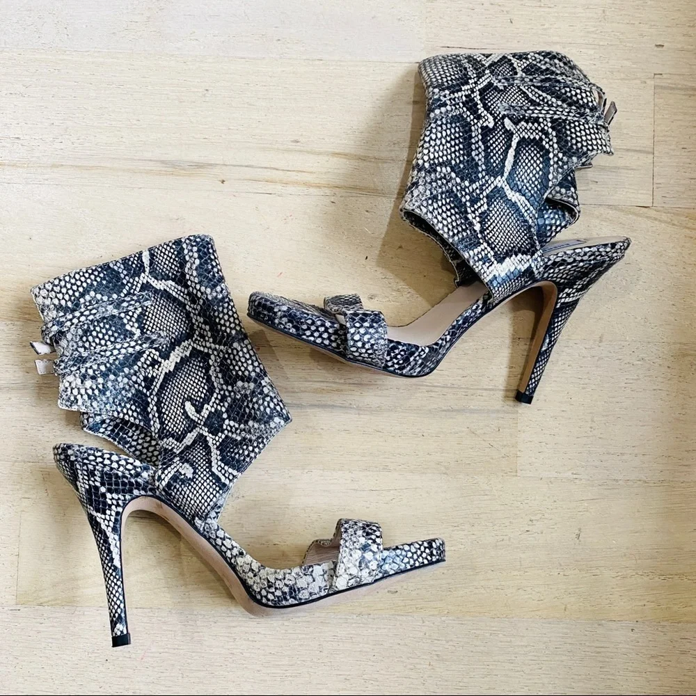 NEW Emerson Fry snakeskin sandals. Made in Italy
